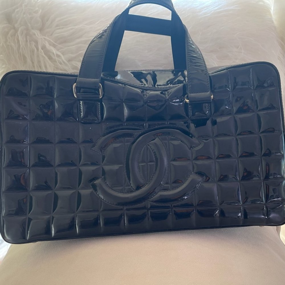 Estate Sale -  Chanel Ladies Handbag